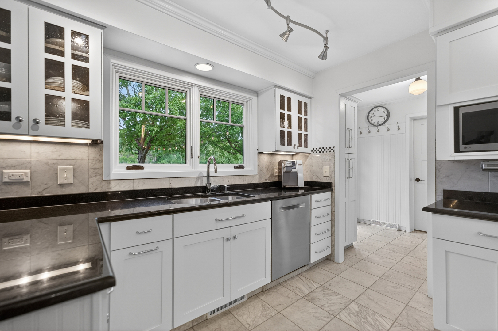 8517 Arizona Trail Willow Springs IL 60480