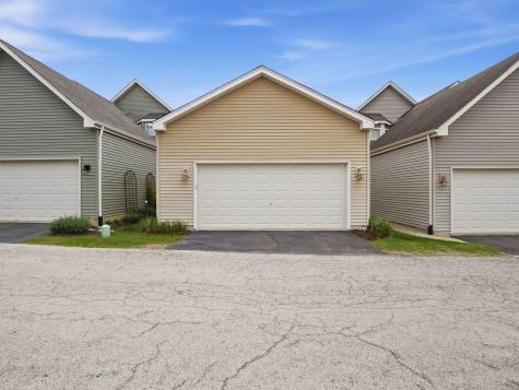 0N422 Taylor Drive Geneva IL 60134