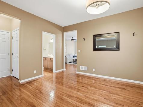 0N422 Taylor Drive Geneva IL 60134