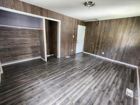 279 Chappel Avenue Calumet City IL 60409