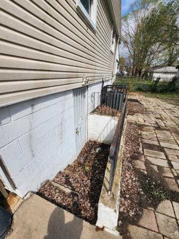 279 Chappel Avenue Calumet City IL 60409