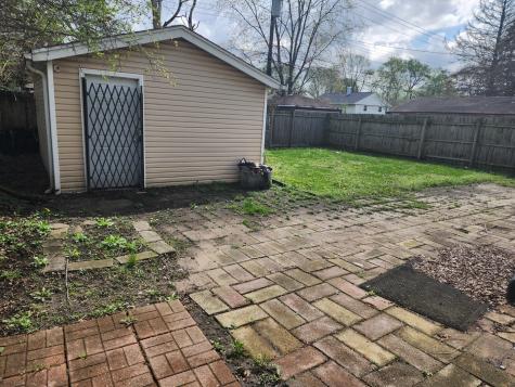 279 Chappel Avenue Calumet City IL 60409