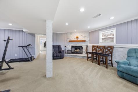 639 North Kaspar Avenue Arlington Heights IL 60004