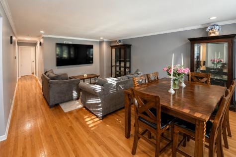 639 North Kaspar Avenue Arlington Heights IL 60004