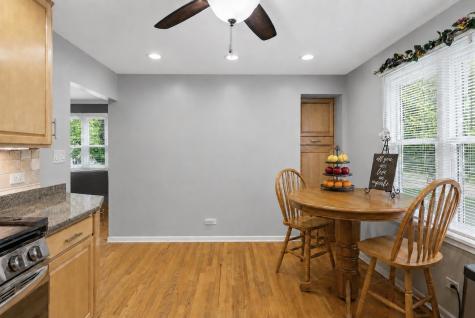 639 North Kaspar Avenue Arlington Heights IL 60004