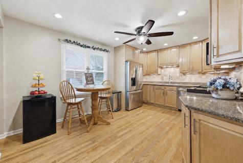 639 North Kaspar Avenue Arlington Heights IL 60004