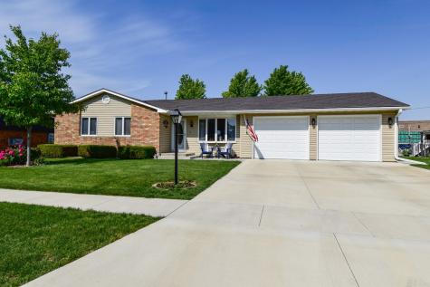 907 Illini Avenue Pontiac IL 61764