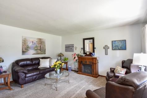 907 Illini Avenue Pontiac IL 61764
