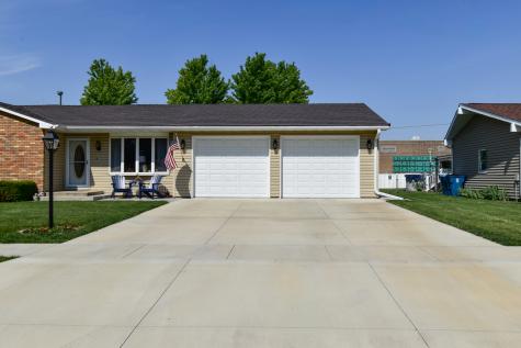 907 Illini Avenue Pontiac IL 61764