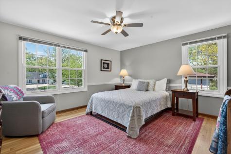 4019 Crestwood Drive Northbrook IL 60062