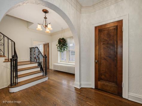 10337 South Hamilton Avenue Chicago IL 60643