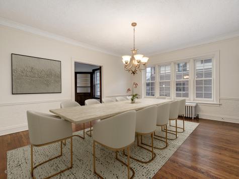 10337 South Hamilton Avenue Chicago IL 60643