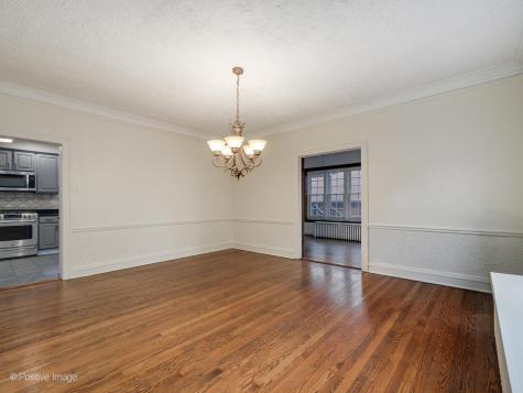 10337 South Hamilton Avenue Chicago IL 60643