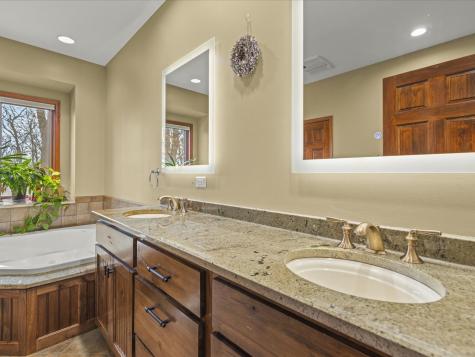 24-114 Lake Carroll Boulevard Lanark IL 61046