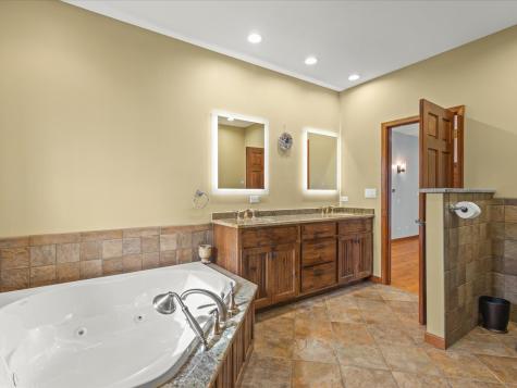 24-114 Lake Carroll Boulevard Lanark IL 61046