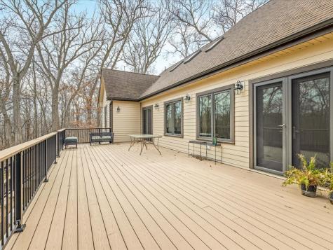 24-114 Lake Carroll Boulevard Lanark IL 61046