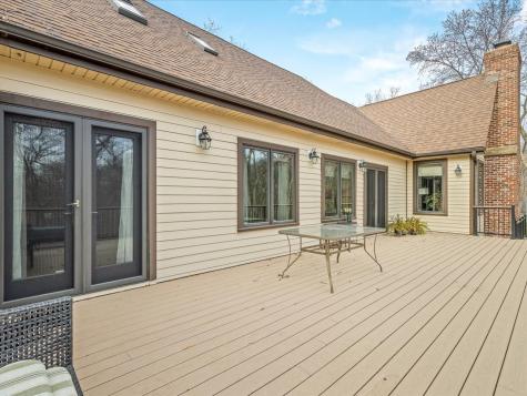 24-114 Lake Carroll Boulevard Lanark IL 61046