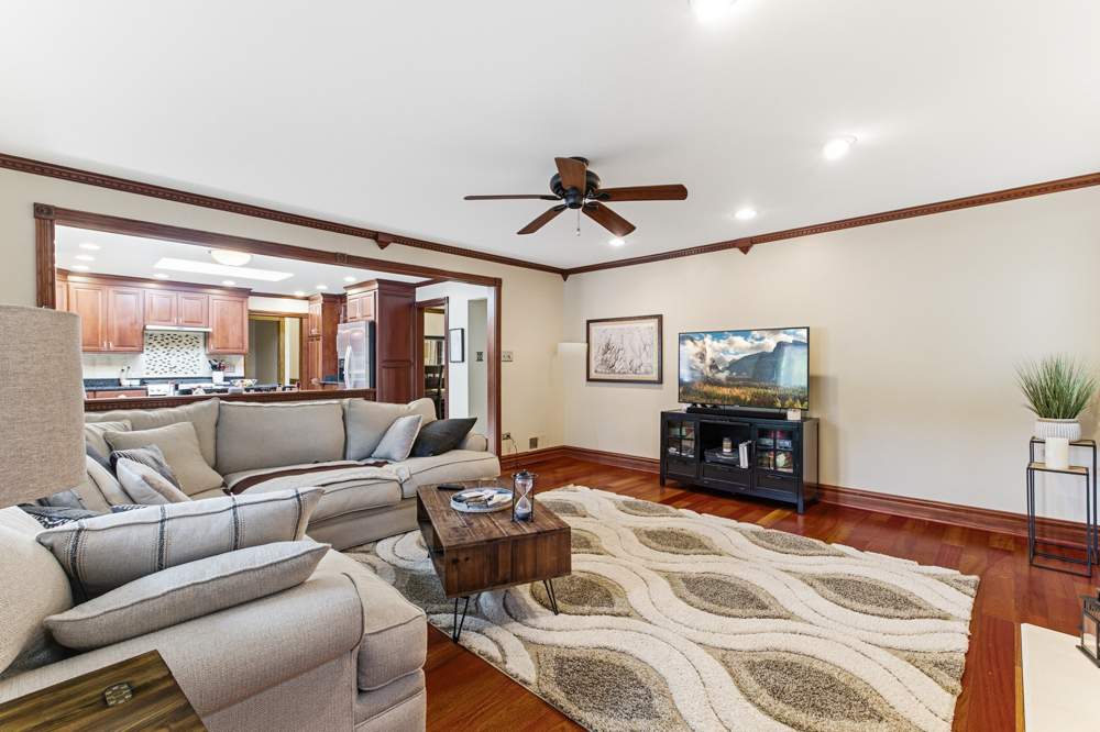 8144 Elizabeth Avenue Orland Park IL 60462