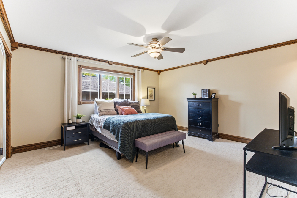 8144 Elizabeth Avenue Orland Park IL 60462