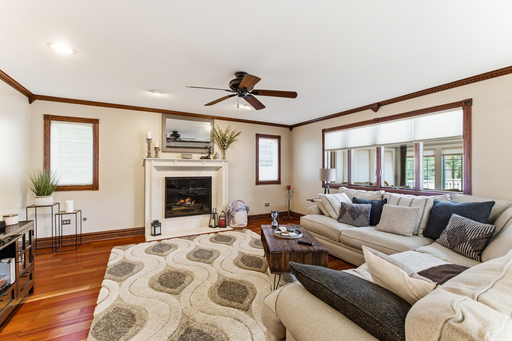 8144 Elizabeth Avenue Orland Park IL 60462