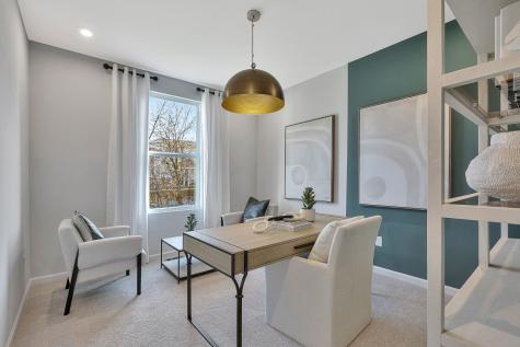 417 Freedlund Course Batavia IL 60510