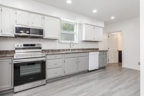107 South Morris Avenue Bloomington IL 61701
