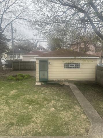 11722 South Parnell Avenue Chicago IL 60628