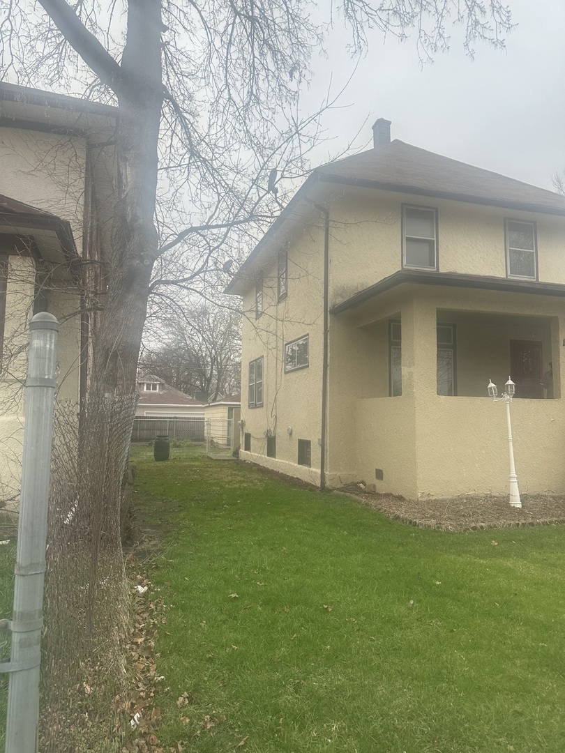11722 South Parnell Avenue Chicago IL 60628