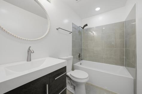 9004 South Indiana Avenue Chicago IL 60619