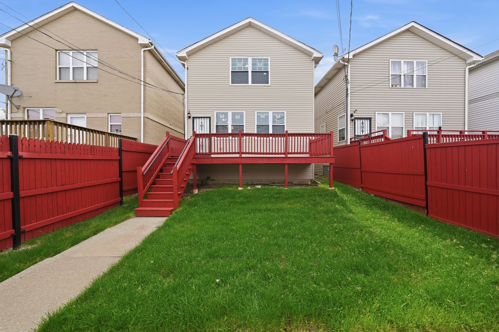 9004 South Indiana Avenue Chicago IL 60619
