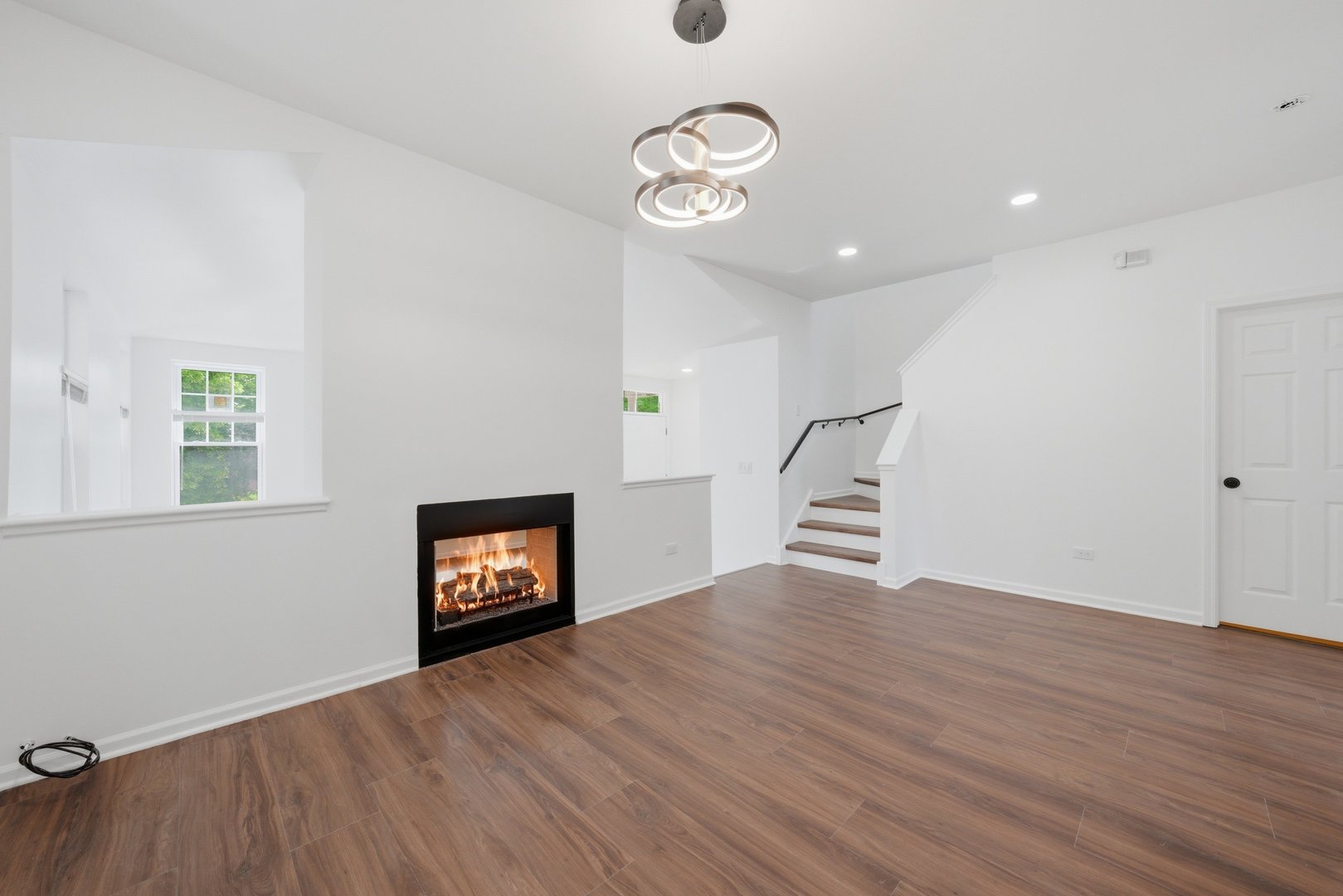 9004 South Indiana Avenue Chicago IL 60619