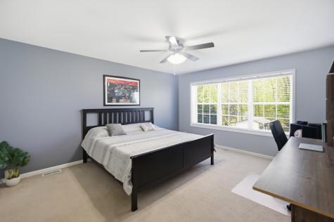 1320 Yellowstone Parkway Algonquin IL 60102