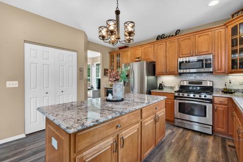 3350 Moraine Drive Aurora IL 60506