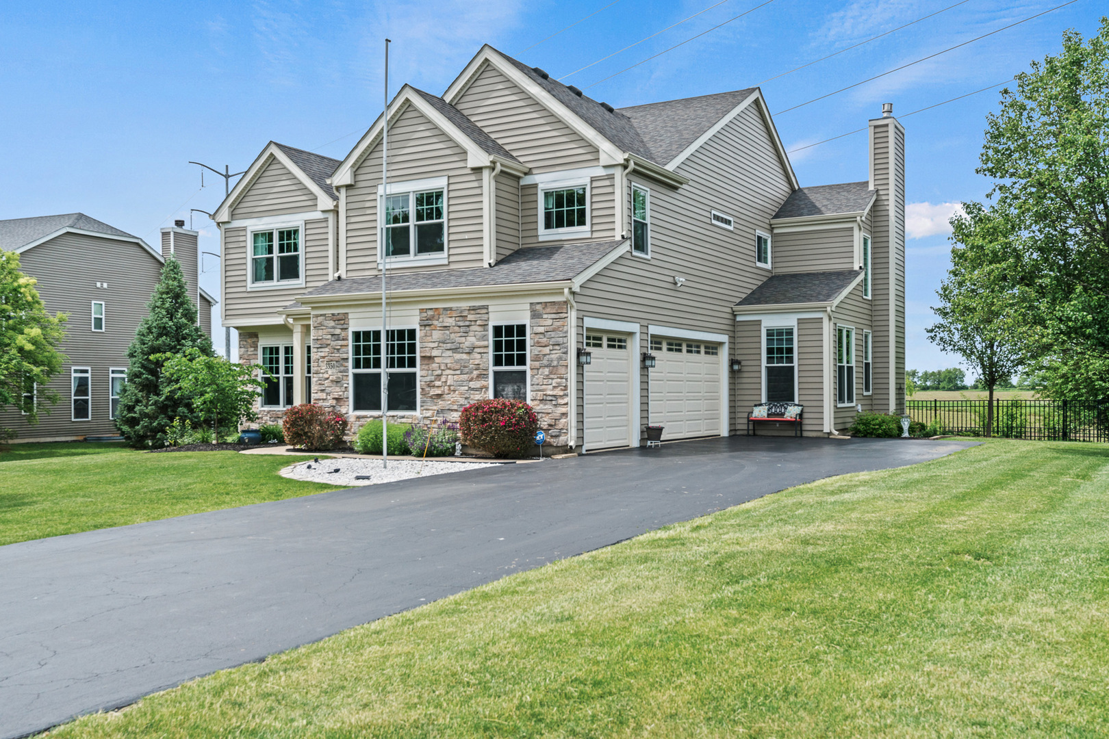 3350 Moraine Drive Aurora IL 60506