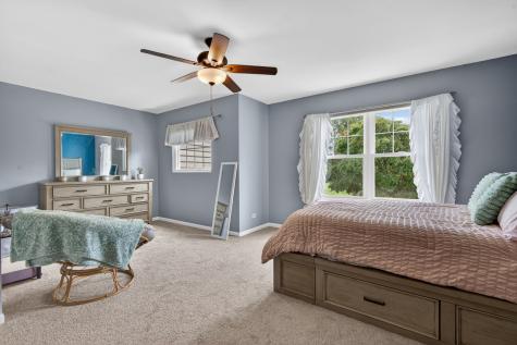 3350 Moraine Drive Aurora IL 60506