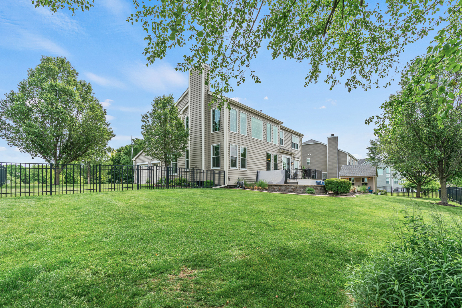 3350 Moraine Drive Aurora IL 60506