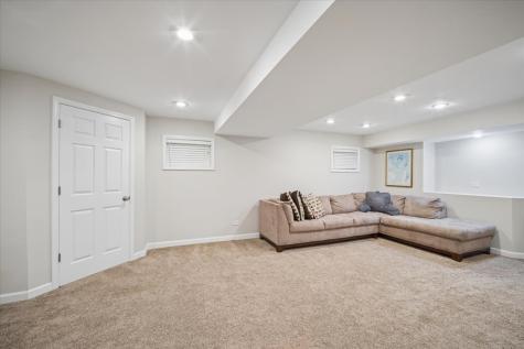 1354 Branden Court Bartlett IL 60103