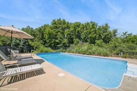 1354 Branden Court Bartlett IL 60103
