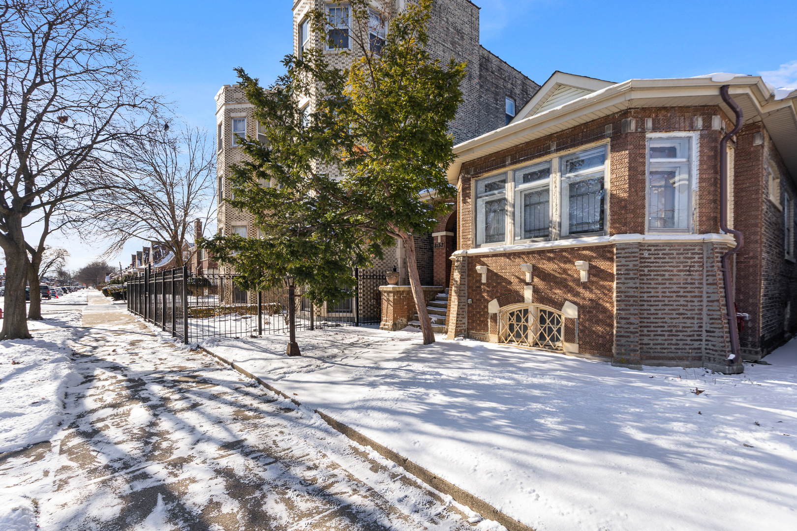 8152 South Wood Street Chicago IL 60620