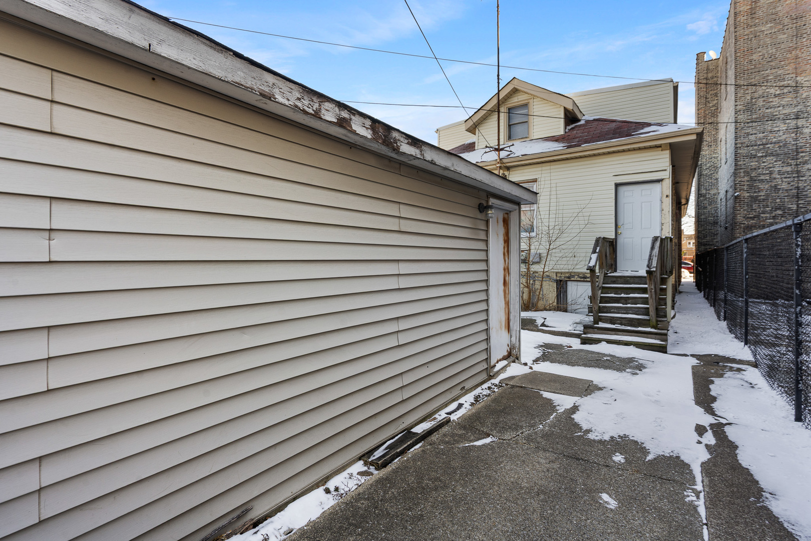 8152 South Wood Street Chicago IL 60620