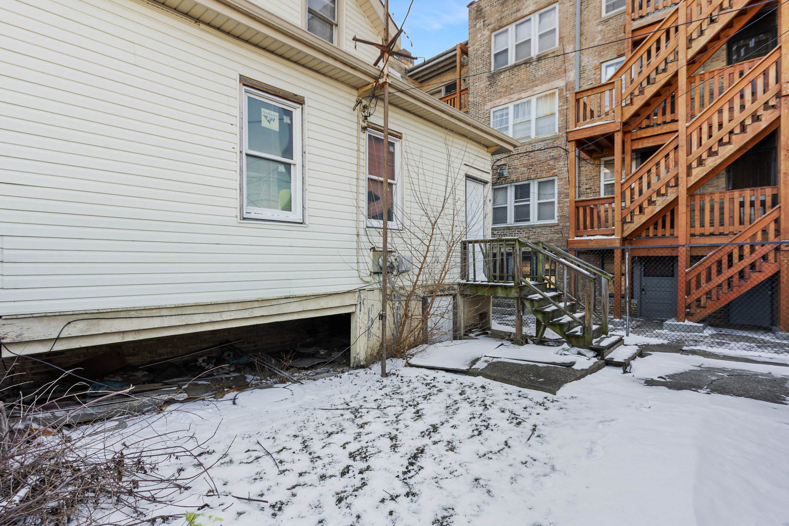 8152 South Wood Street Chicago IL 60620