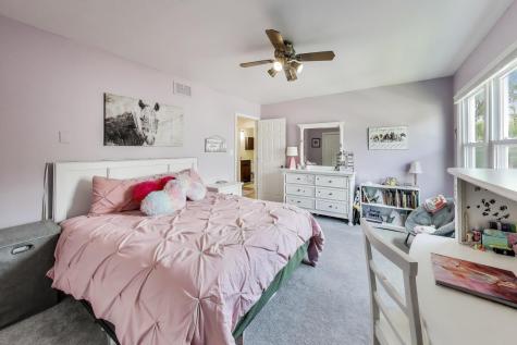 2608 North Wilshire Lane Arlington Heights IL 60004