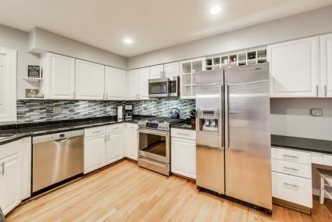 2608 North Wilshire Lane Arlington Heights IL 60004