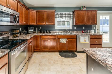 1144 West Webster Street Benton IL 62812