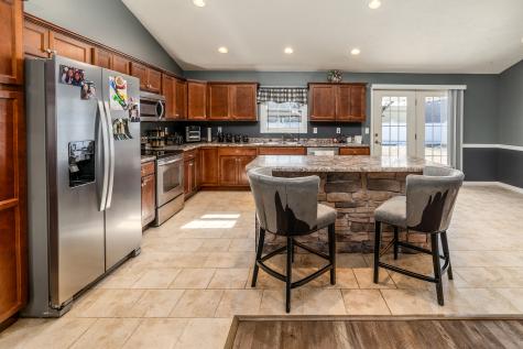 1144 West Webster Street Benton IL 62812