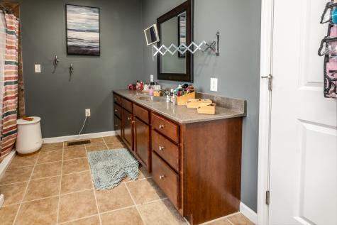 1144 West Webster Street Benton IL 62812