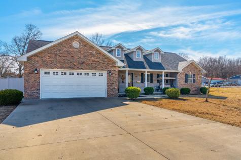 1144 West Webster Street Benton IL 62812