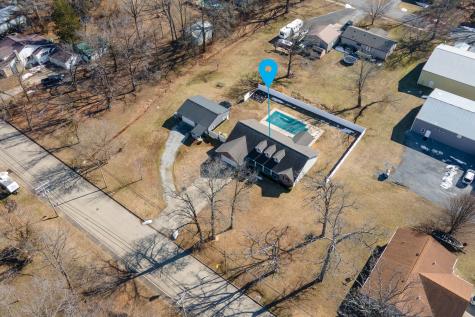 1144 West Webster Street Benton IL 62812