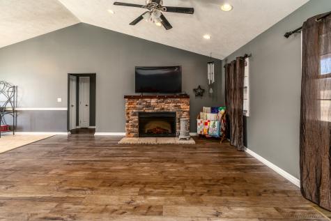 1144 West Webster Street Benton IL 62812