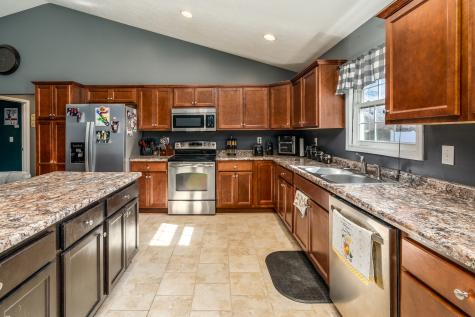 1144 West Webster Street Benton IL 62812